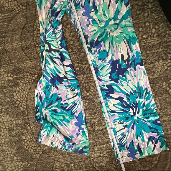Lilly Pulitzer Women’s M Blue Purple Off Tropic Print Georgie May Palazzo Pants - Picture 7 of 8